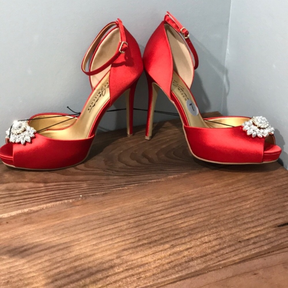 Sold - Picture 2 of 6